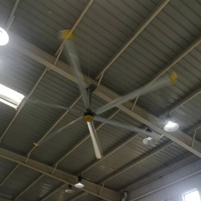 Natural Breeze System with Large Industrial HVLS Ceiling Fan
